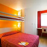 Hotel Premiere Classe Angers Sud Louvre Group Les Ponts-de-Cé
