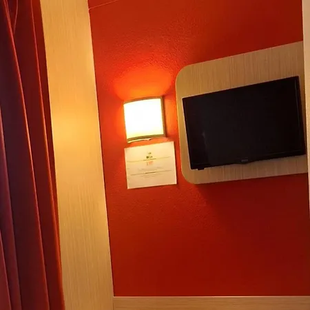 Hotel Premiere Classe Angers Sud Louvre Group Les Ponts-de-Cé