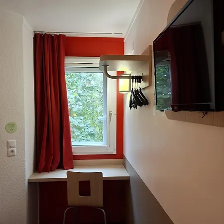 Hotel Premiere Classe Angers Sud Louvre Group