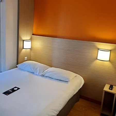 מלון Premiere Classe Angers Sud Louvre Group Les Ponts-de-Cé