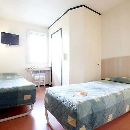 Premiere Classe Angers Sud Louvre Group Hotel *