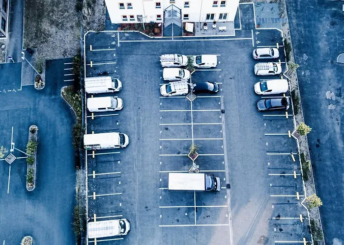 Premiere Classe Angers Sud Louvre Group * Les Ponts-de-Cé